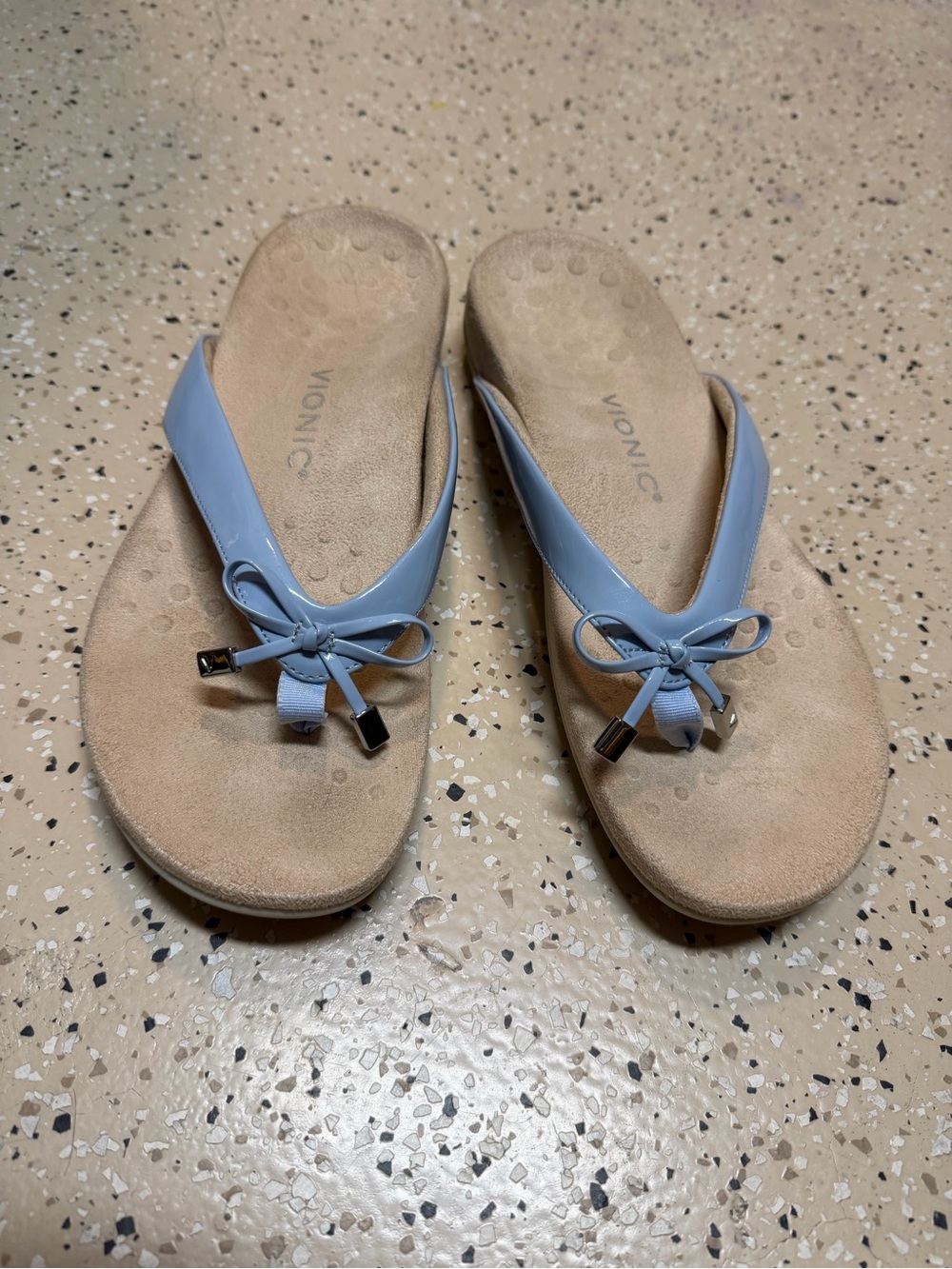 Vionic size 10 Women's Bella Light Blue Bow Thong Slip On Comfort Sandals